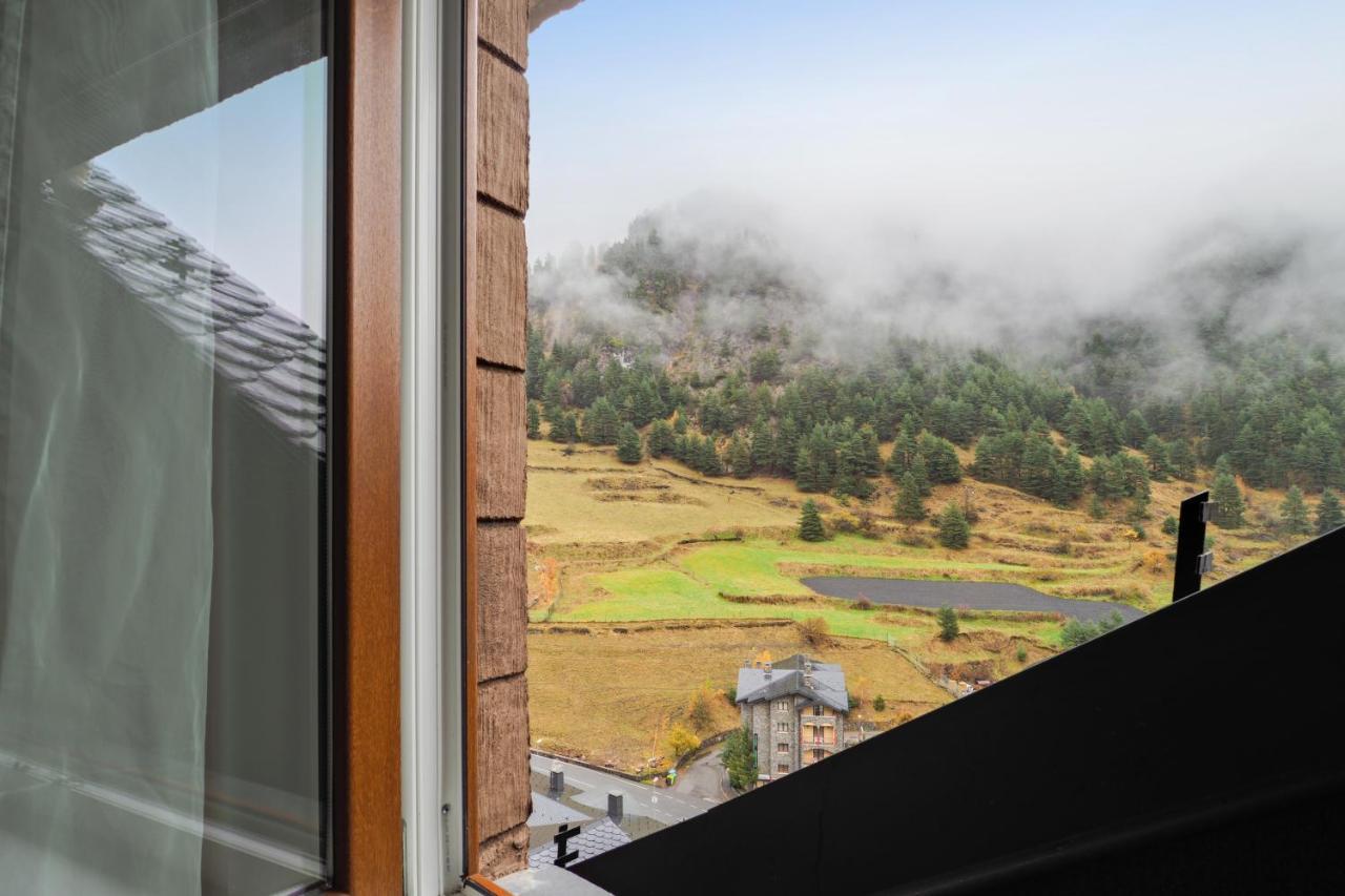 Comfortable Studio With Mountain View In Arinsal 40 M² + Ski Storage Εξωτερικό φωτογραφία