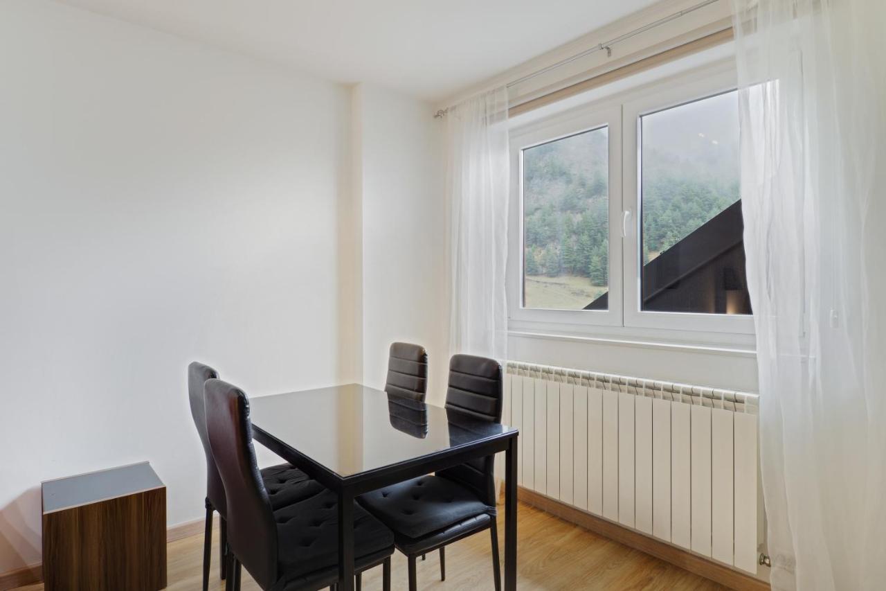 Comfortable Studio With Mountain View In Arinsal 40 M² + Ski Storage Εξωτερικό φωτογραφία