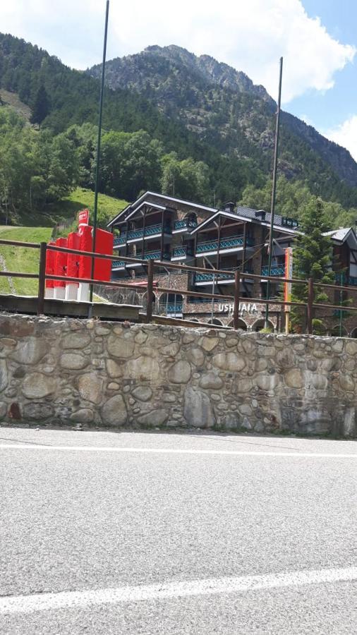 Comfortable Studio With Mountain View In Arinsal 40 M² + Ski Storage Εξωτερικό φωτογραφία