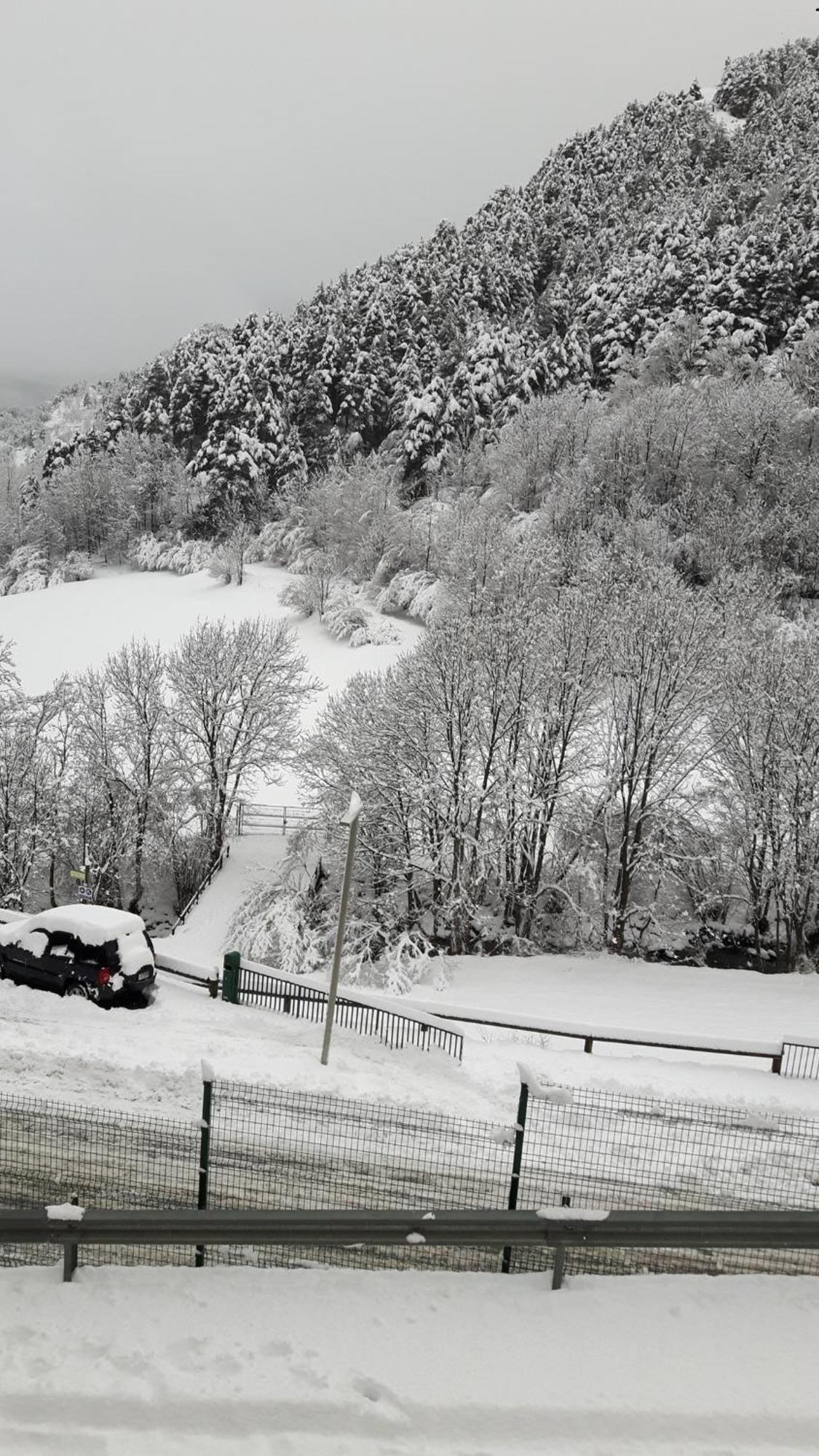 Comfortable Studio With Mountain View In Arinsal 40 M² + Ski Storage Εξωτερικό φωτογραφία